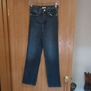 Good American Always Fits Good Curve Straight Jeans